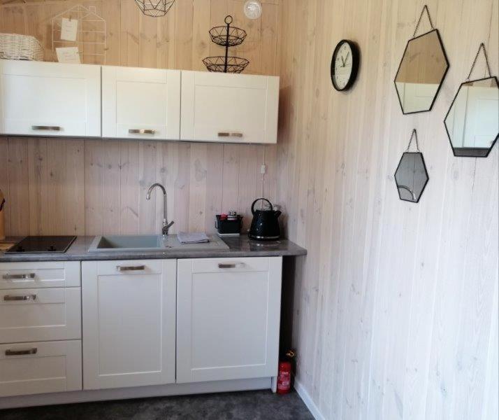 Wodamoja - Apartamenty Nad Jeziorem Stawiguda Exterior photo